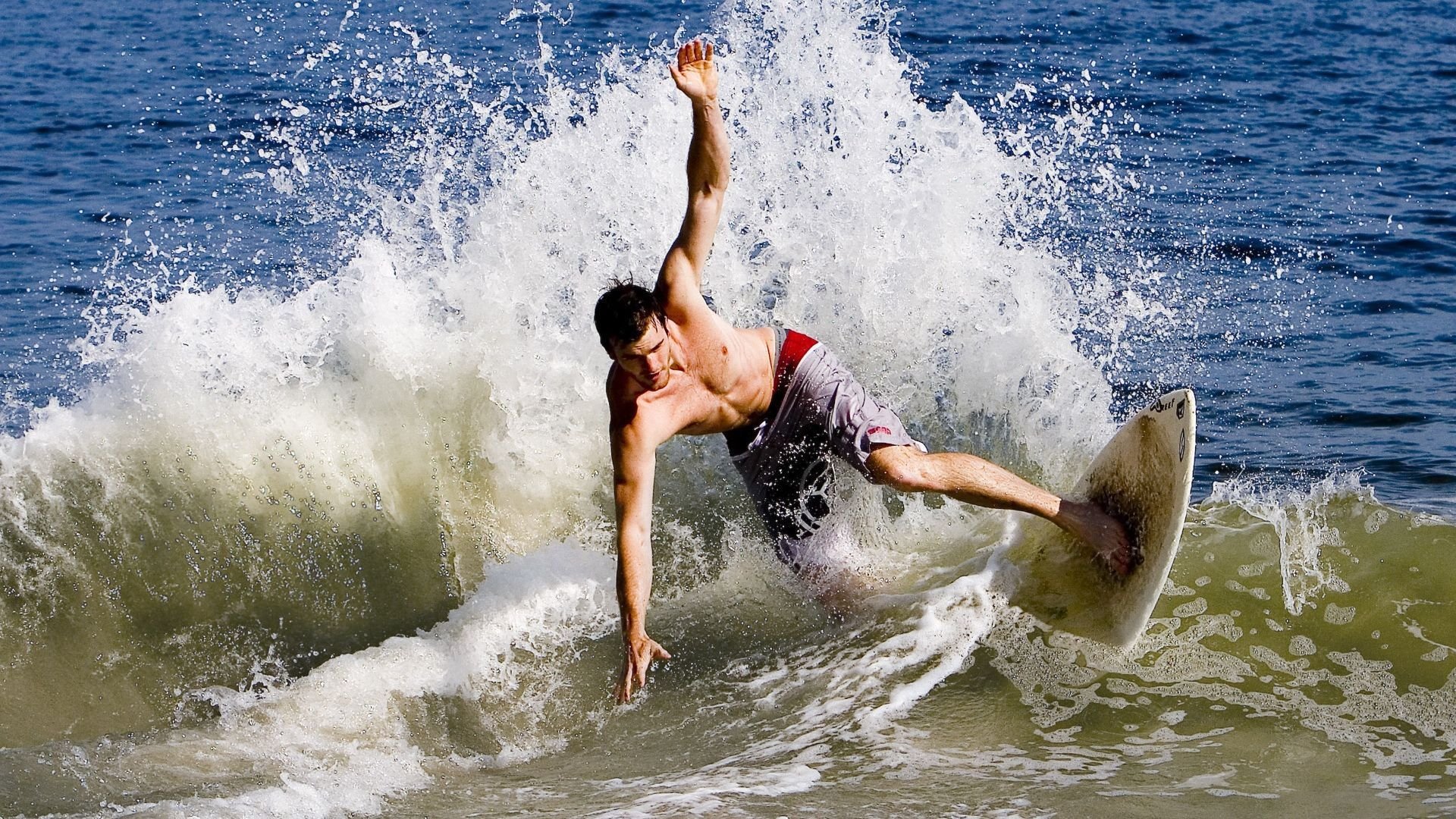 开云综合服务-【关键时刻的战术布置】如何在比赛终局实现逆转？