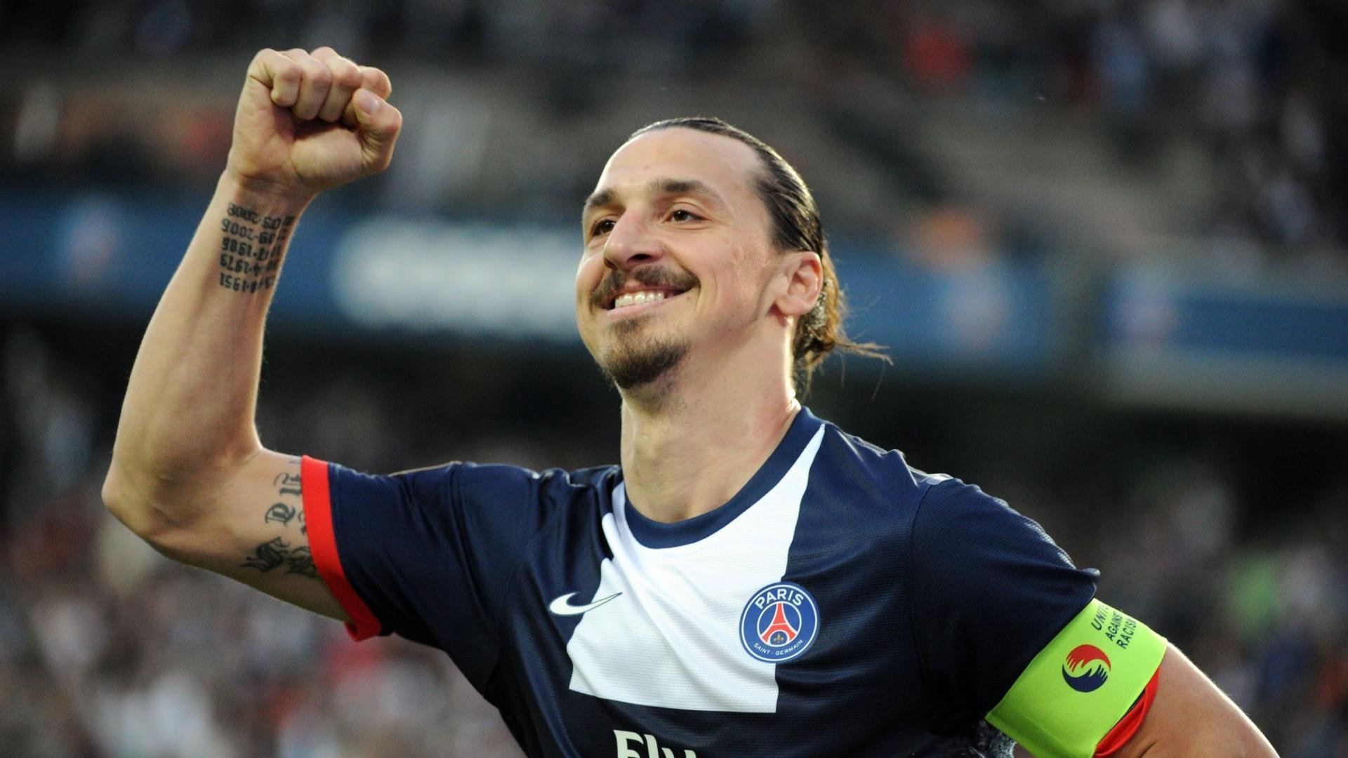 开云体育APP-球场“王者之战”：顶级豪门的巅峰对决，王者之战什么意思